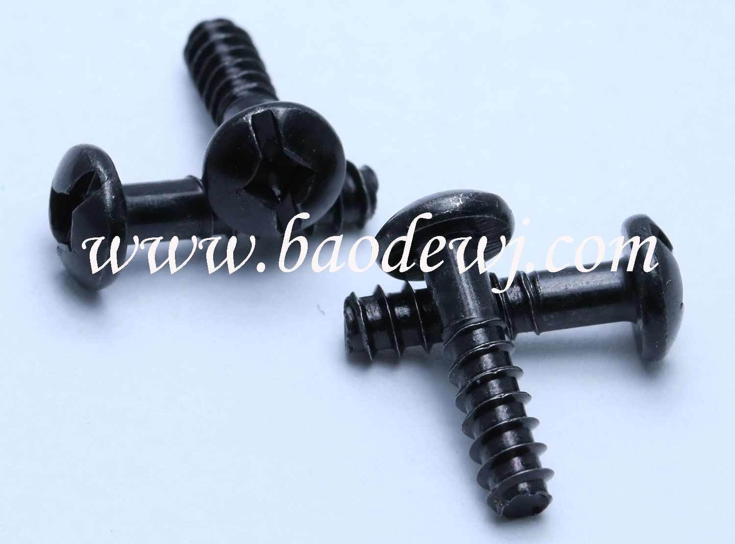 Black zinc round head self tapping screw